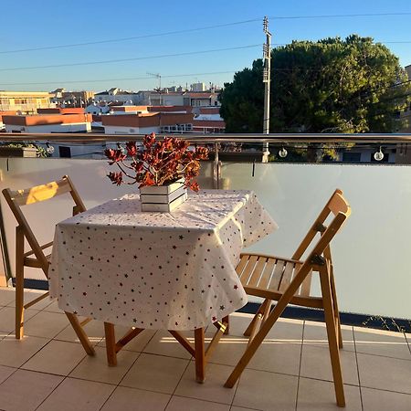 Atico En Cubelles Playa Apartment Exterior photo