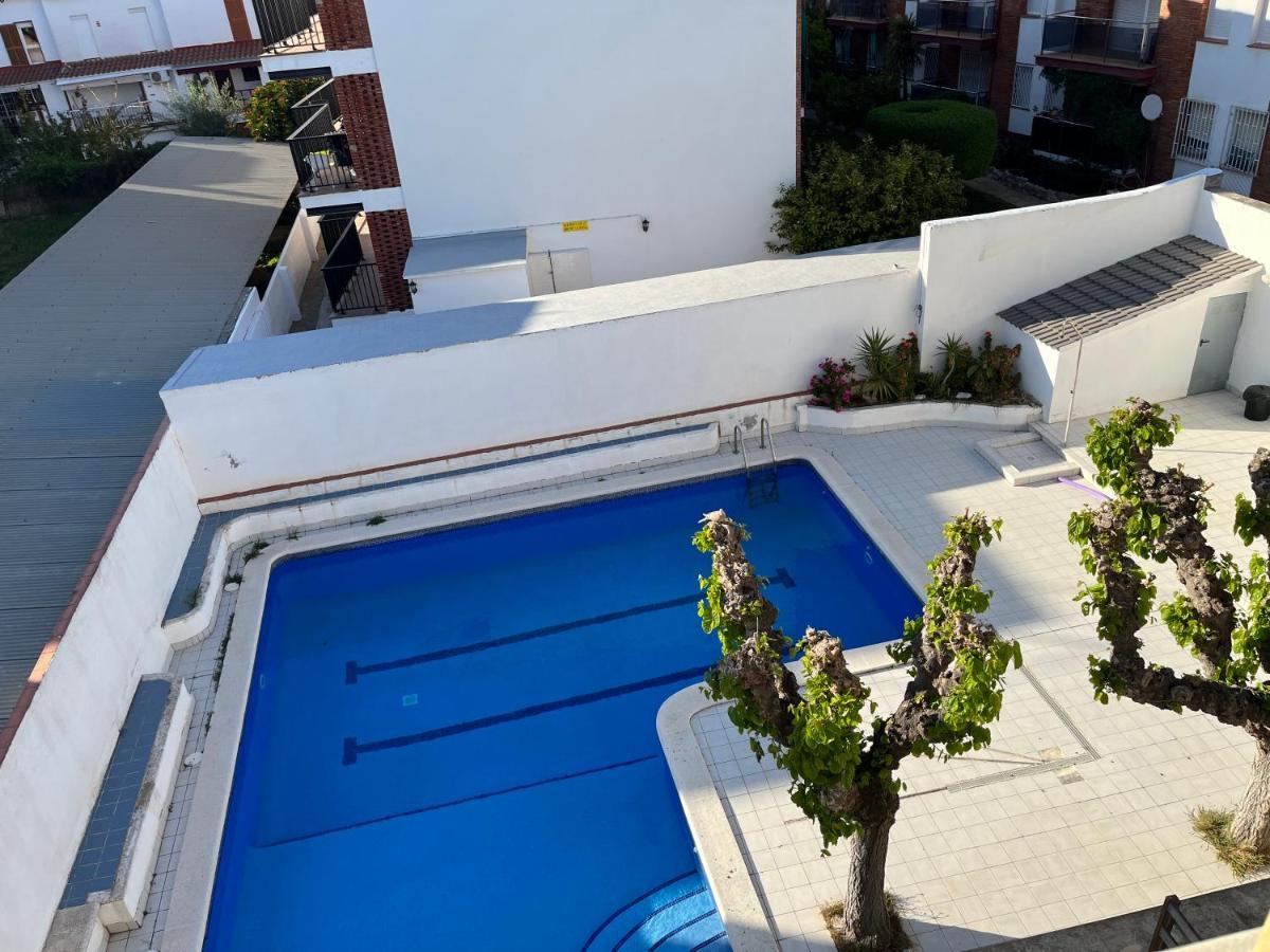 Atico En Cubelles Playa Apartment Exterior photo